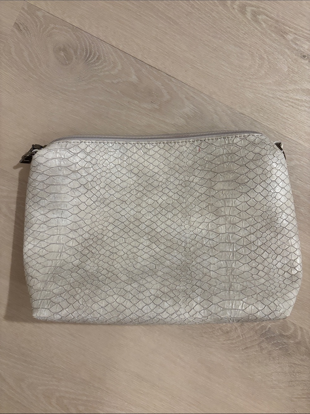 Textured White Python-Effect Cosmetic Pouch